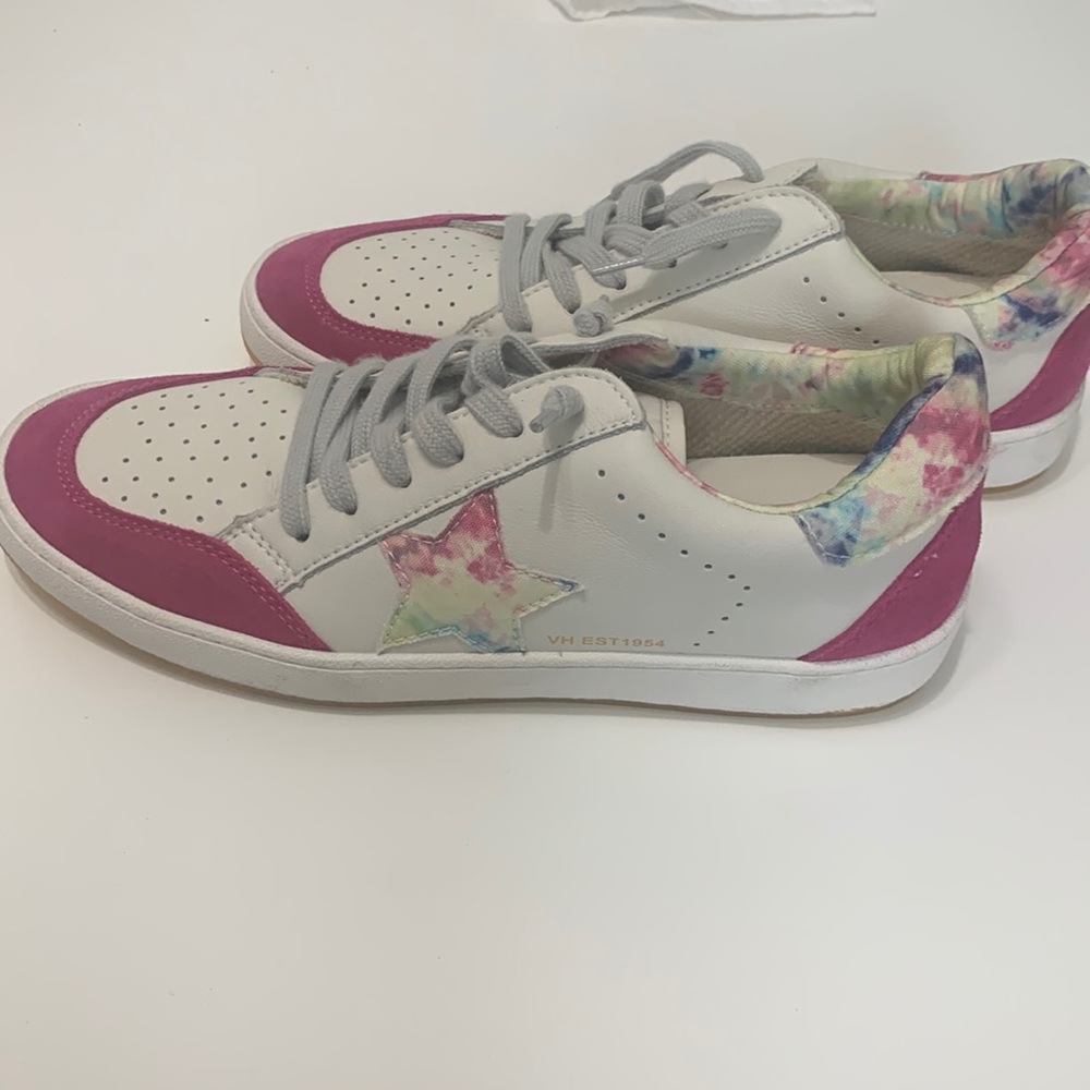 Vintage Havana-eat 1954~ Alice Sneakers-Sz 10- . Gently Used Condition. multi
